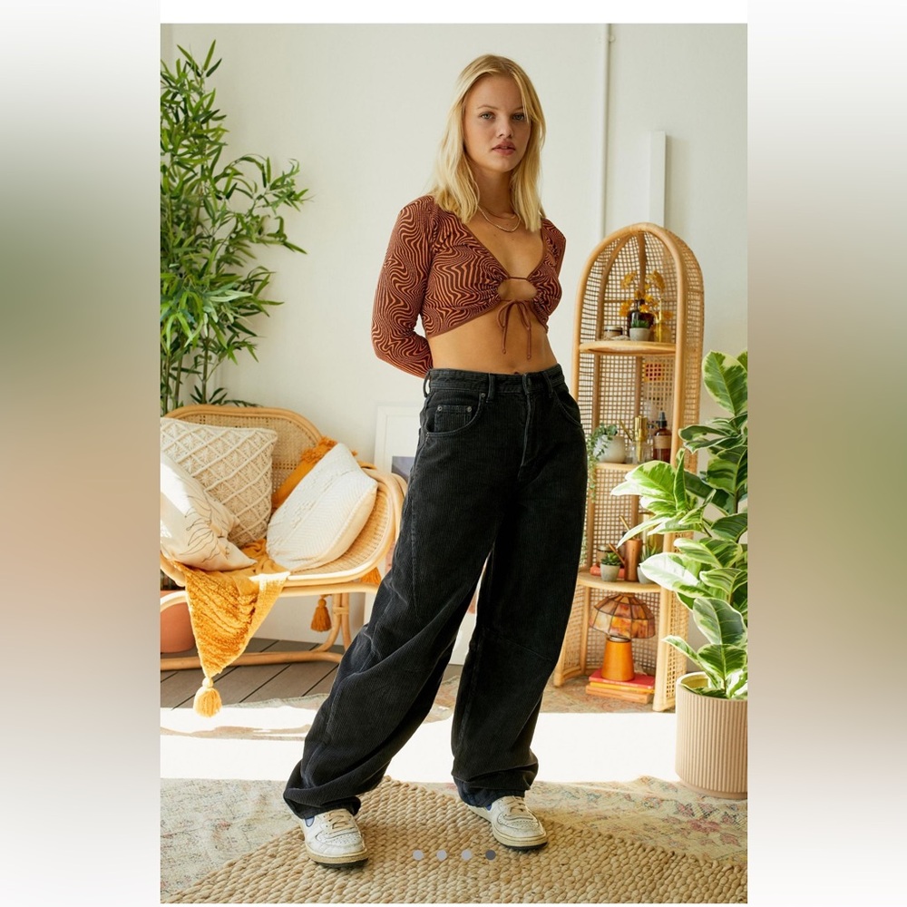 BDG Charcoal Corduroy Logan Cinch Black Boyfriend Pant